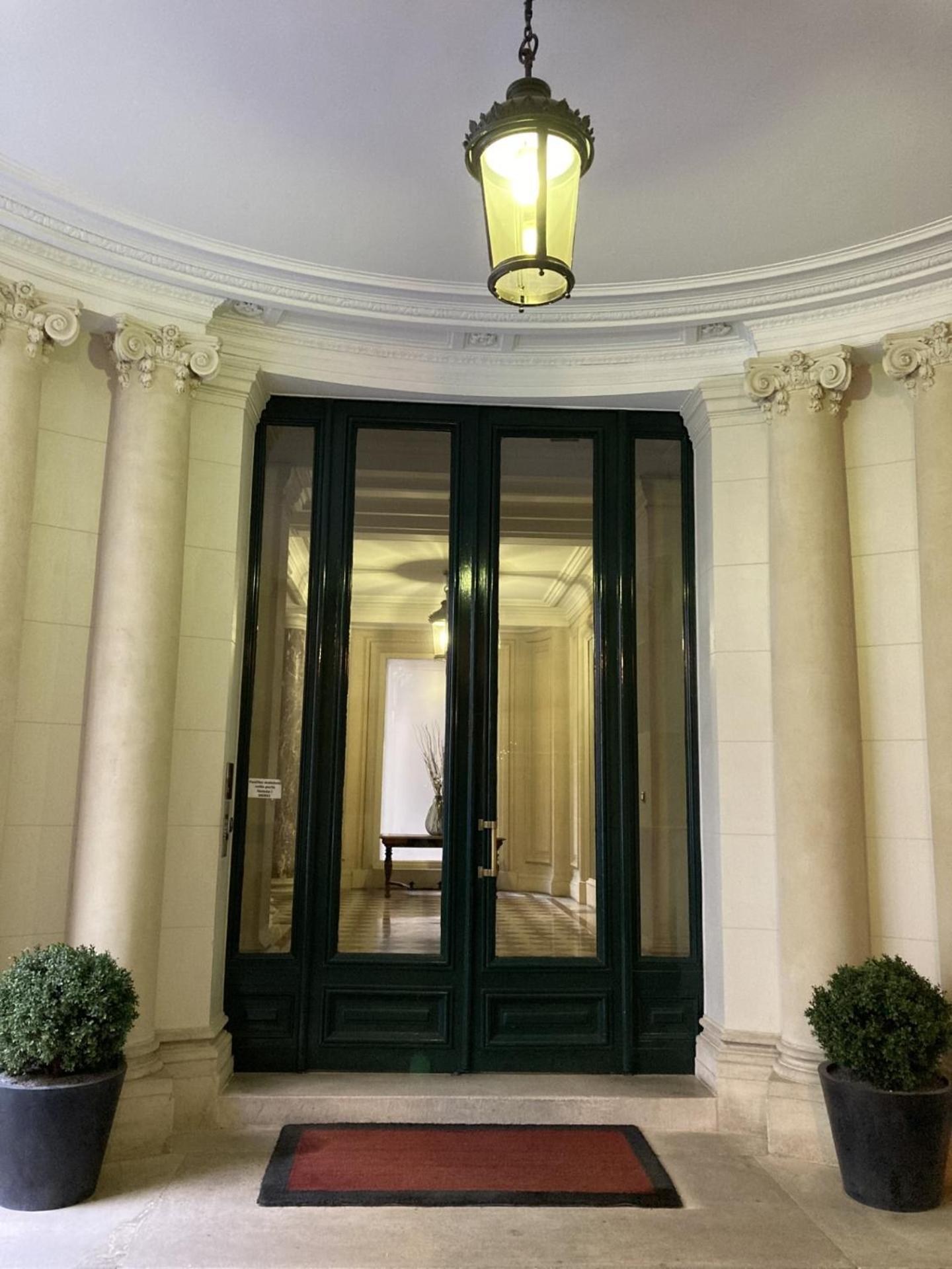 Parc Monceau Bed & Breakfast ปารีส ภายนอก รูปภาพ